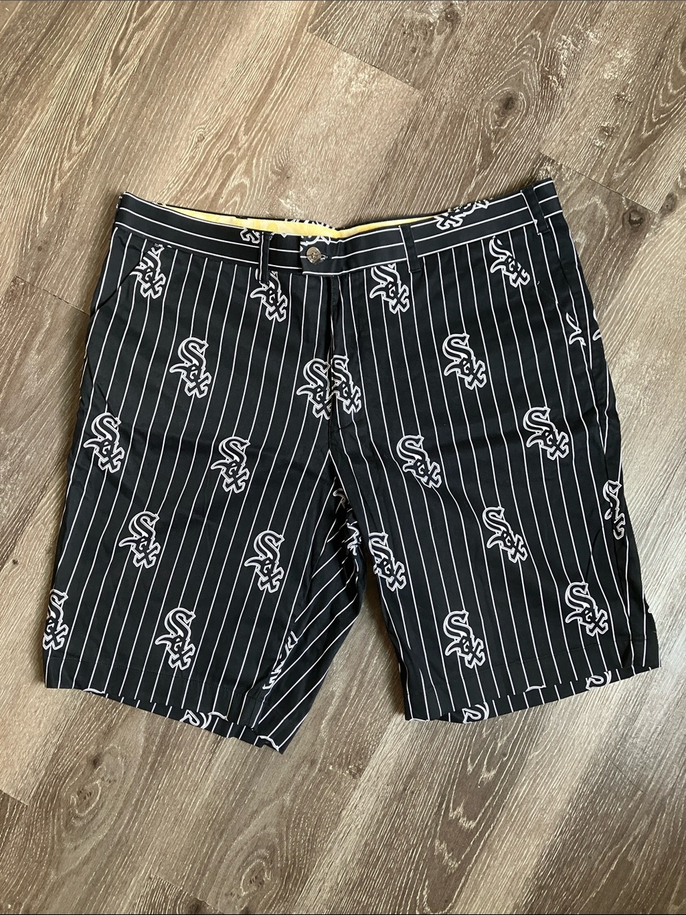Loudmouth Chicago White Sox pinstripe shorts